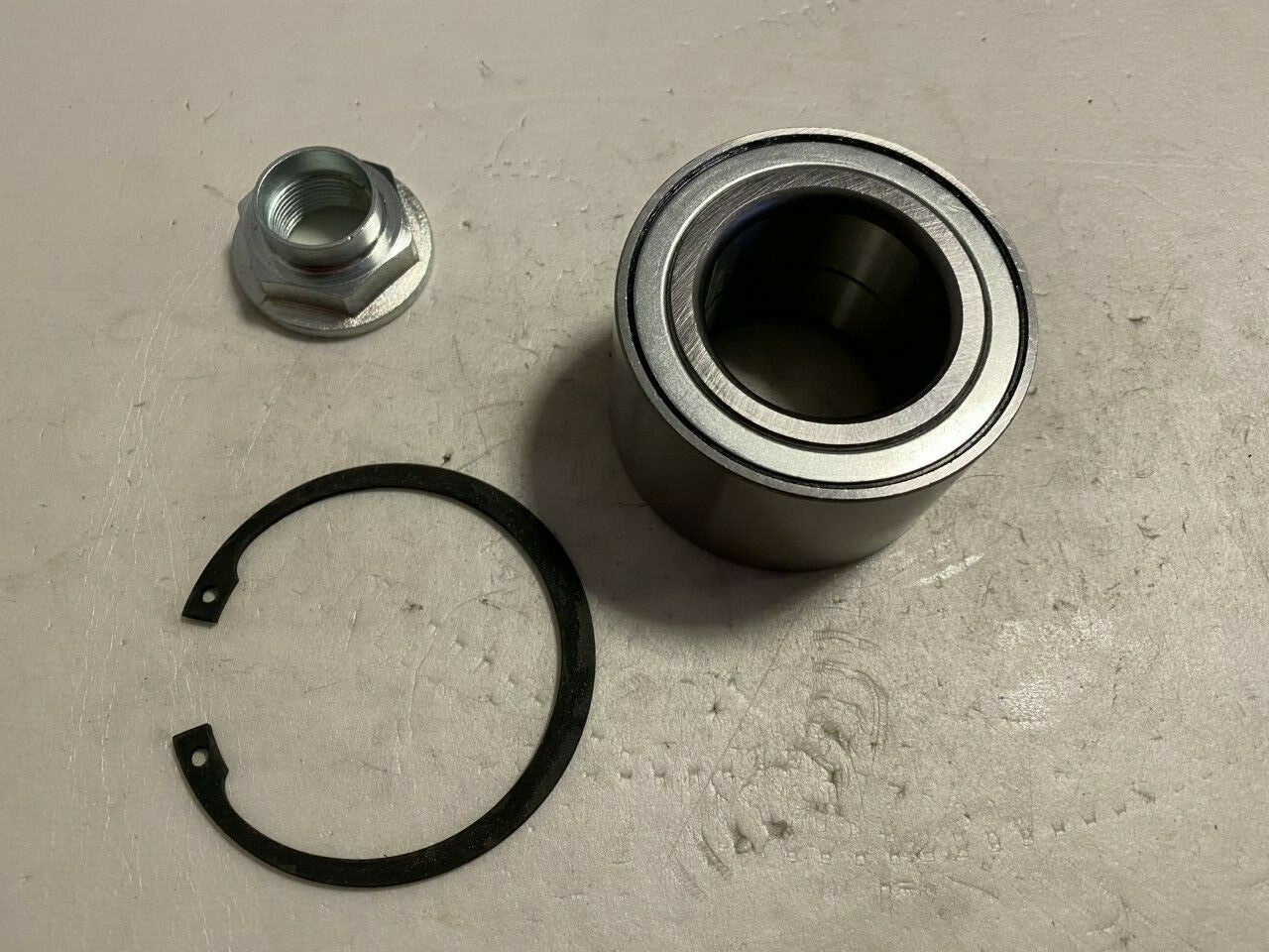 DWB1086 Wheel Bearing Kit