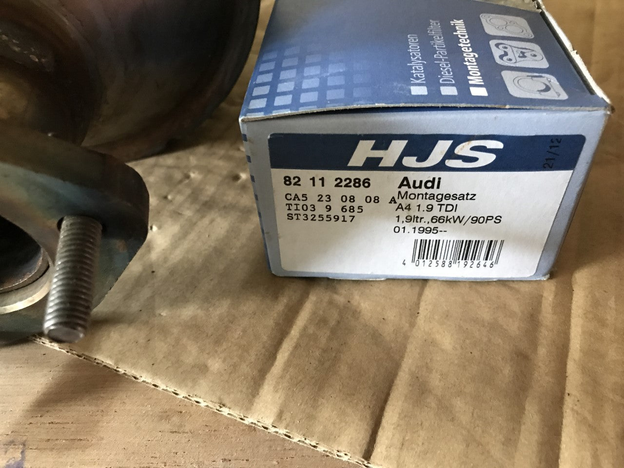 CAT Catalytic Converter Audi A4 VW Passat 90115615 3B0254200 New