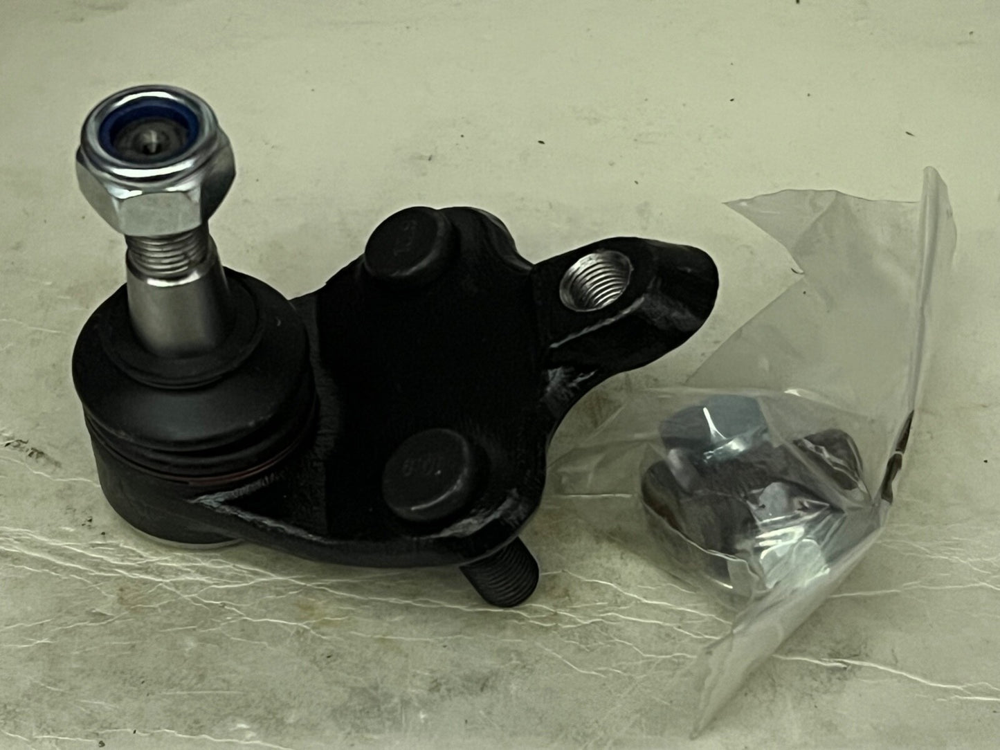 QH QSJ3371S Front Ball Joint fits Toyota Avensis