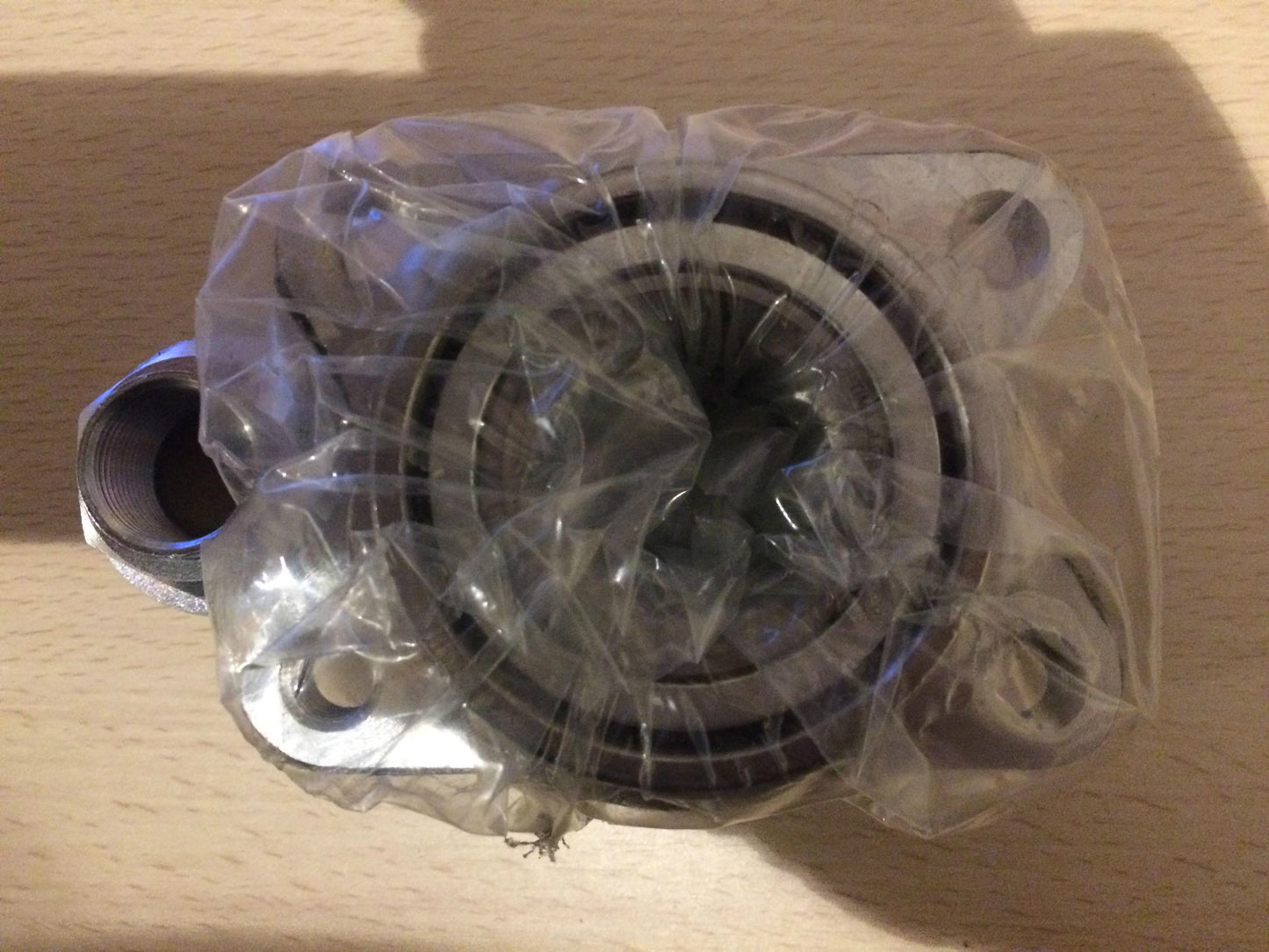 Front Wheel Bearing Kit Mitsubishi Gallant 96-04 992894 / M337027 NEW **BARGAIN*