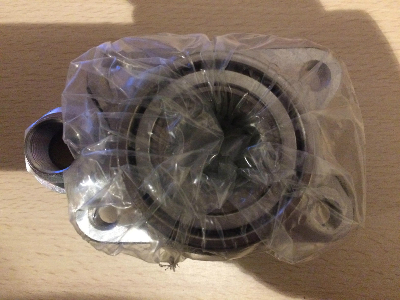 Front Wheel Bearing Kit Mitsubishi Gallant 96-04 992894 / M337027 NEW **BARGAIN*