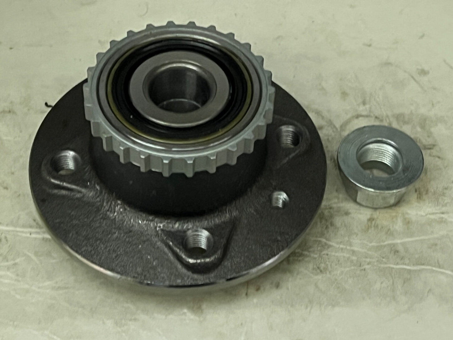 DWB1092 Rear Wheel Bearing fits Renault Kangoo