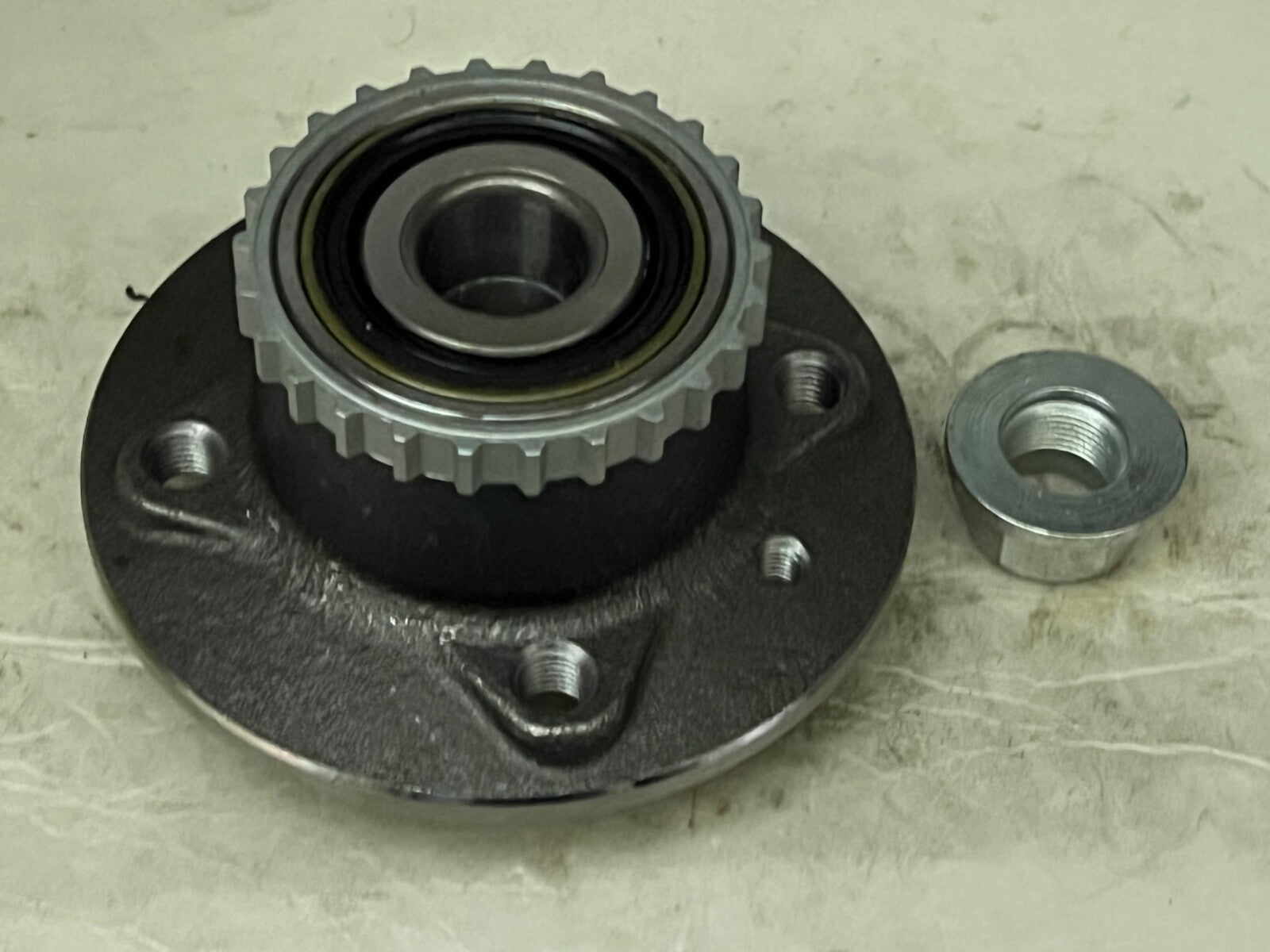 DWB1092 Rear Wheel Bearing fits Renault Kangoo