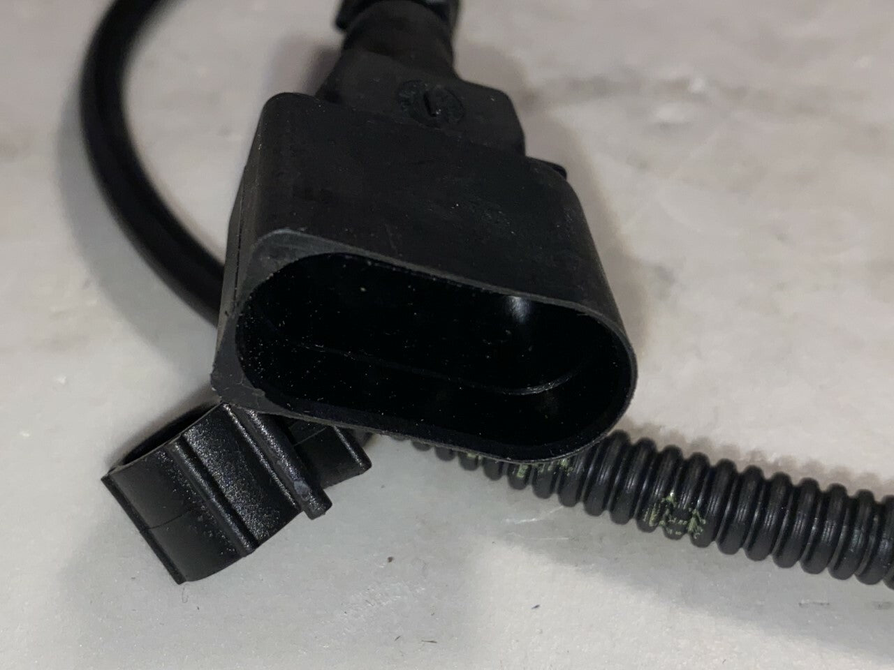 Fuel Parts CS1409 Crank Angle Sensor Crankshaft Sensor