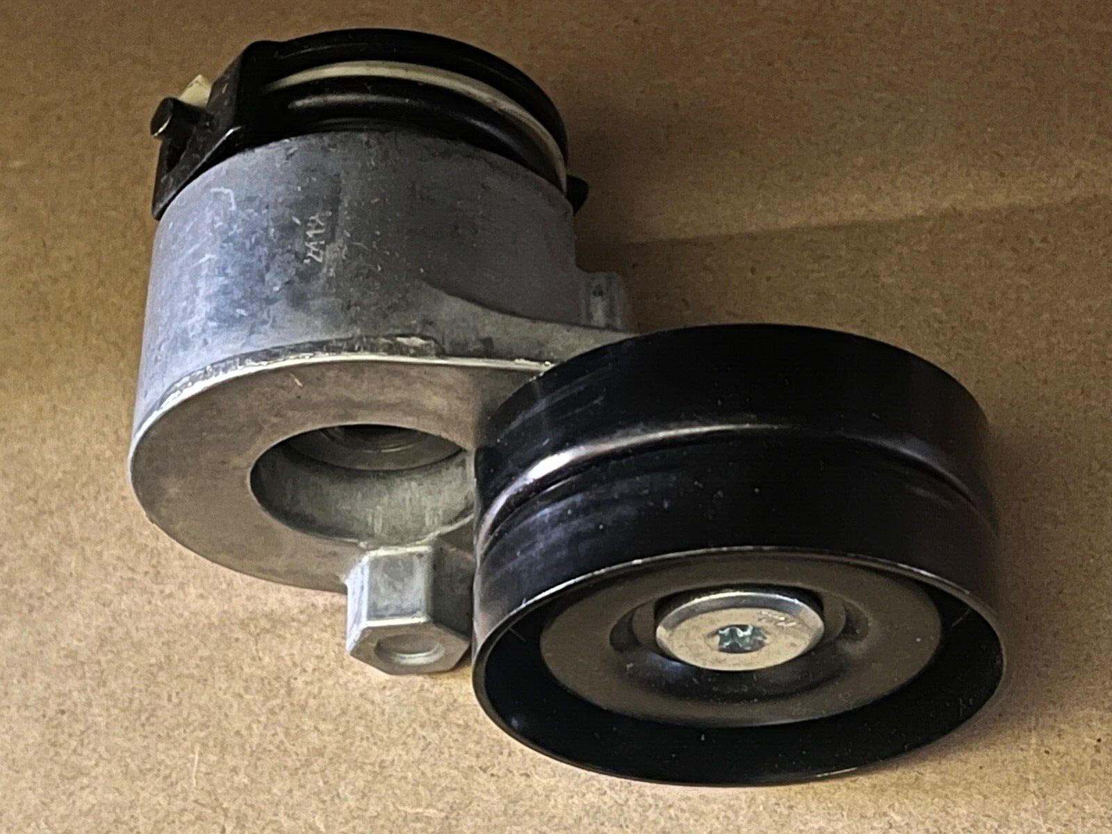 Japko 128101 Ribbed Belt Tensioner fits Mitsubishi Nissan Renault Vauxhall Volvo