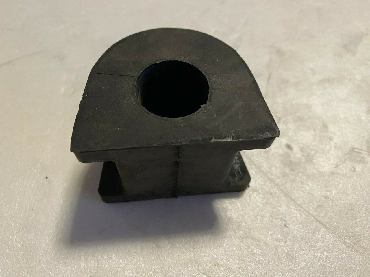 Nipparts N4295005 FSK6789K Anti Roll D Bush Stabilizer Bushing fits Mitsubishi