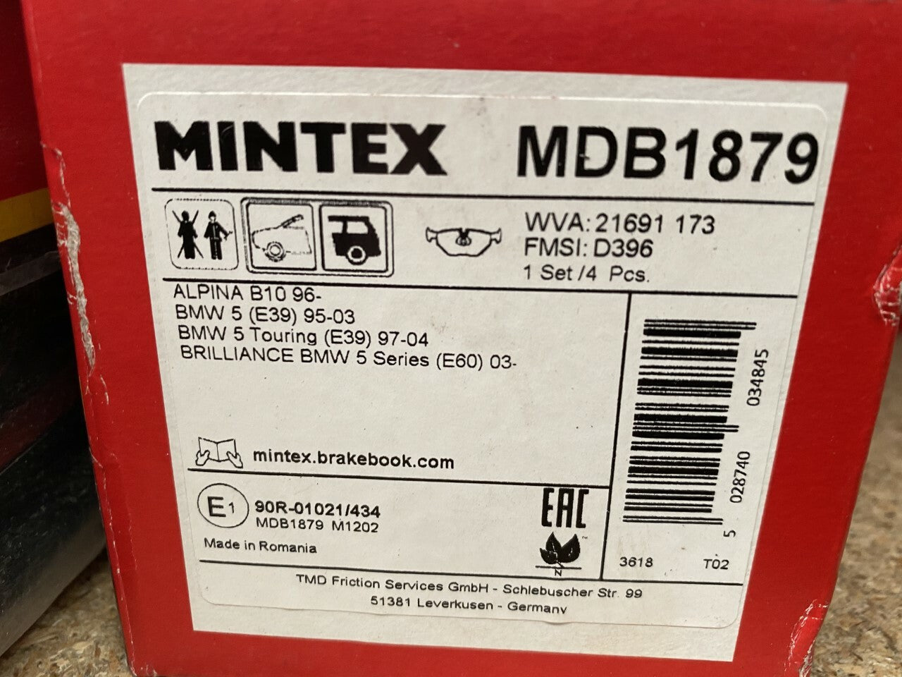 Mintex MDB1879 Rear Brake Pad Set fits BMW