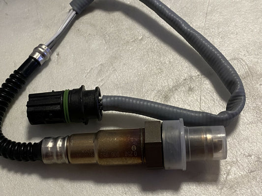 Fuel Parts LB2010 Lambda Oxygen o2 Sensor