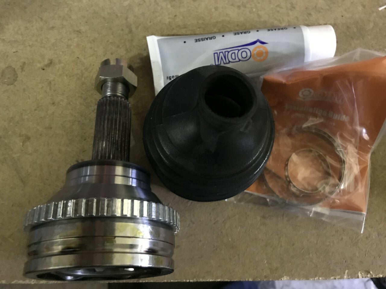 Hyundai Santa Fe Solid Auto H214013 CV Joint Kit