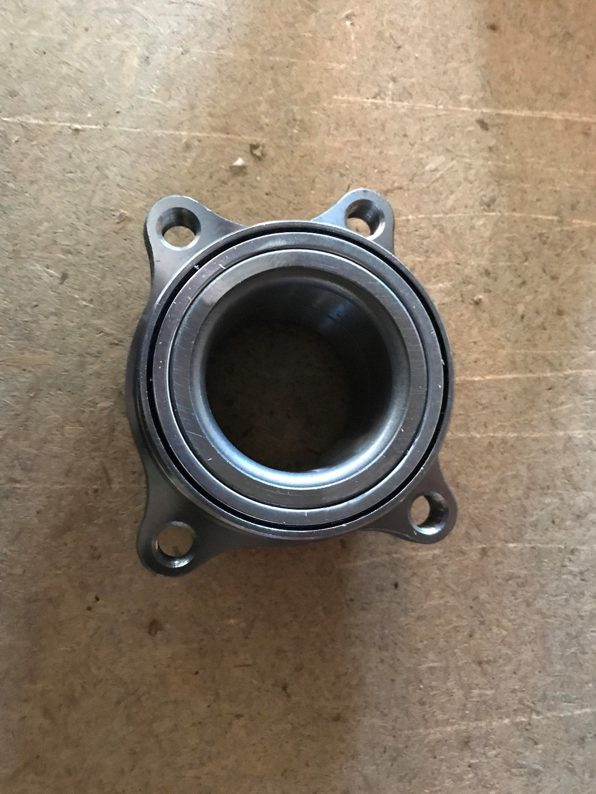 Front Wheel Bearing Toyota Hi-Ace 01-17 2.5d-4d 3.0d 44-12022 Ashika New