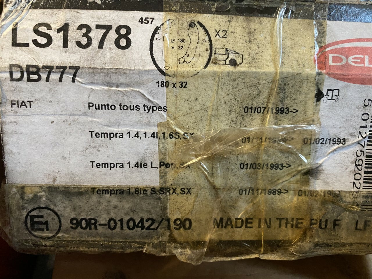 Delphi LS1378 Rear Brake Shoe Set fits Fiat Lancia Yugo