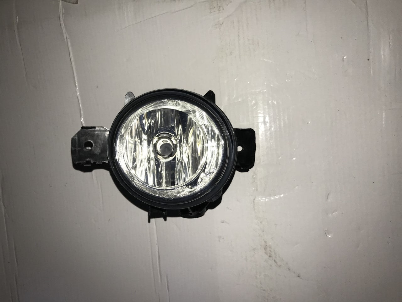 Fog Light Lamp Left Hand Near 06-on X1 09-15 X3 04-11 X5 07-13 043682