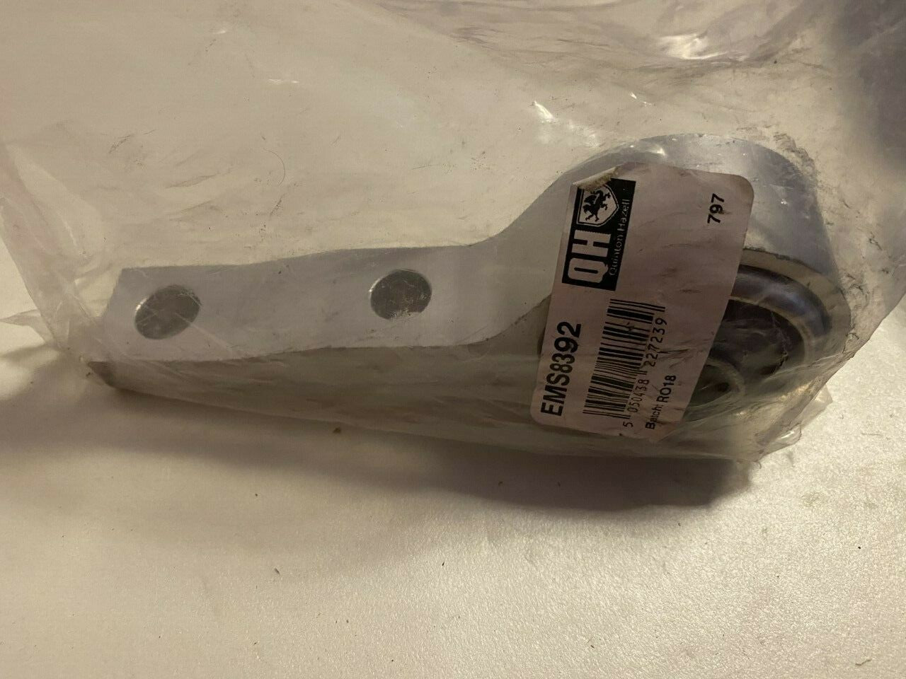 QH EMS8392 Suspension Control/Wishbone/Arm Bushing/Mount fits Nissan