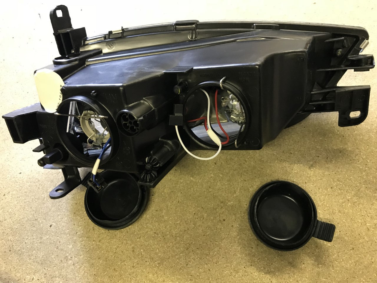 Headlight Lamp with Electric Motor Off Side Right Hand Vectra B 205029082B