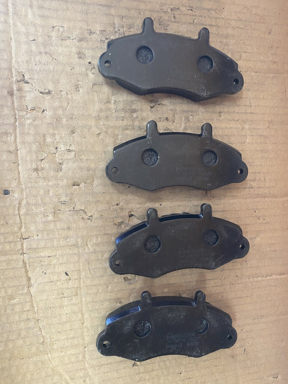 Mintex MDB2000 Front Brake Pad Set fits Ford