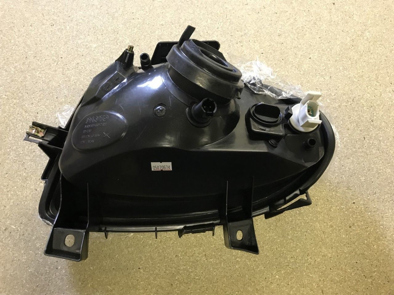 Headlight Lamp Off Side Right Hand Renault Clio 2 1998-2001 HRN103-2R0EE1