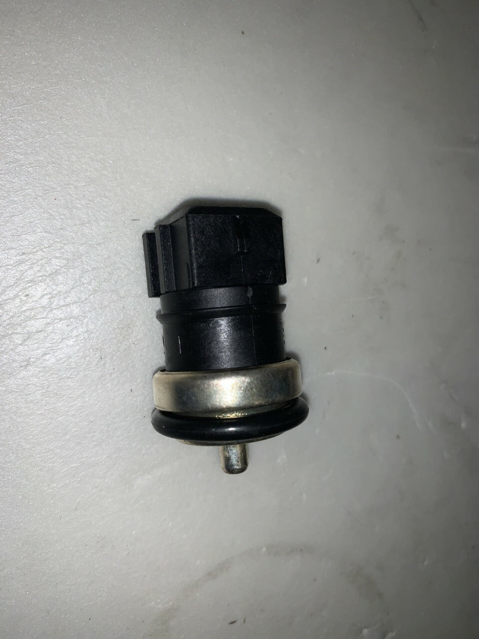 Fuel Parts WS1116 Coolant Temperature Transmitter Sensor