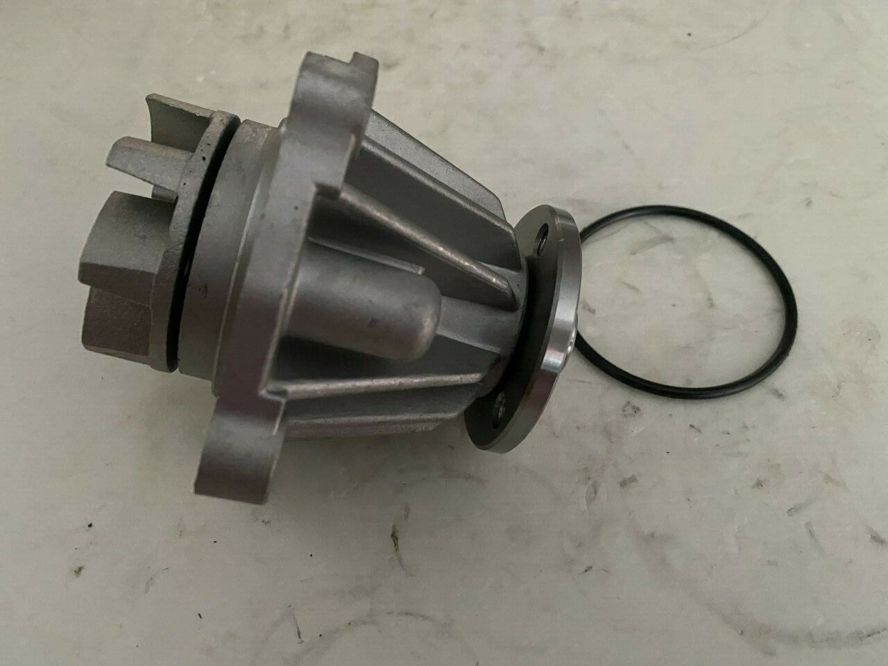 BGA CP2868 FWP1589 Water Pump fits Ford