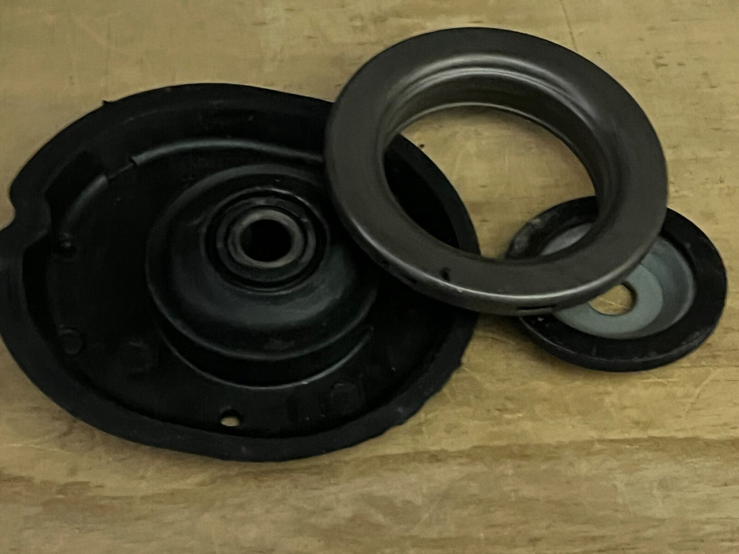 First Line FSM5191 Top Strut Mount fits Peugeot 207