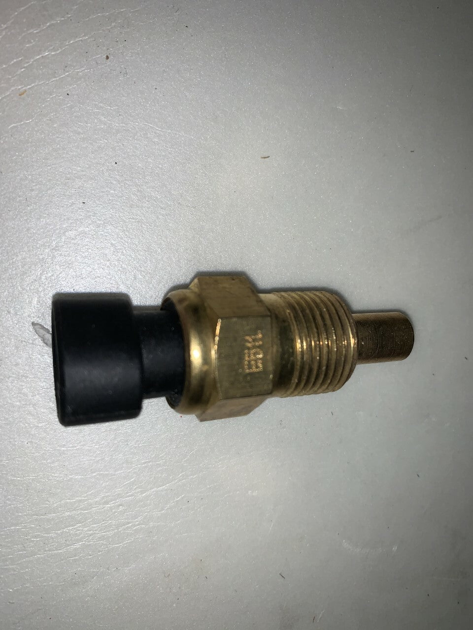 Fuel Parts WS1139 Coolant Temperature Transmitter Sensor 