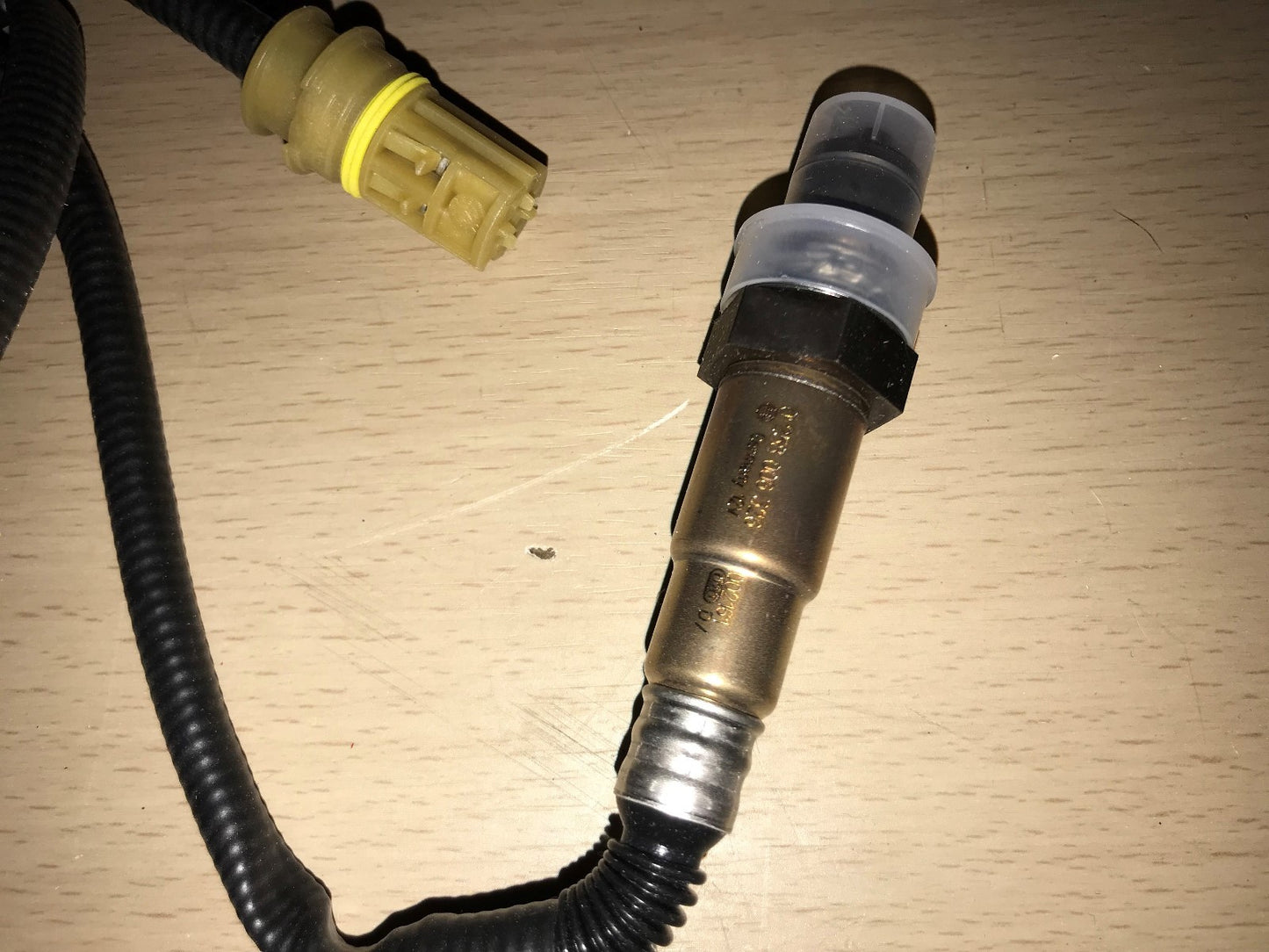 Lambda Oxygen Sensor Mercedes C Class E Class M / R Class CLK CLS SL 0258006326