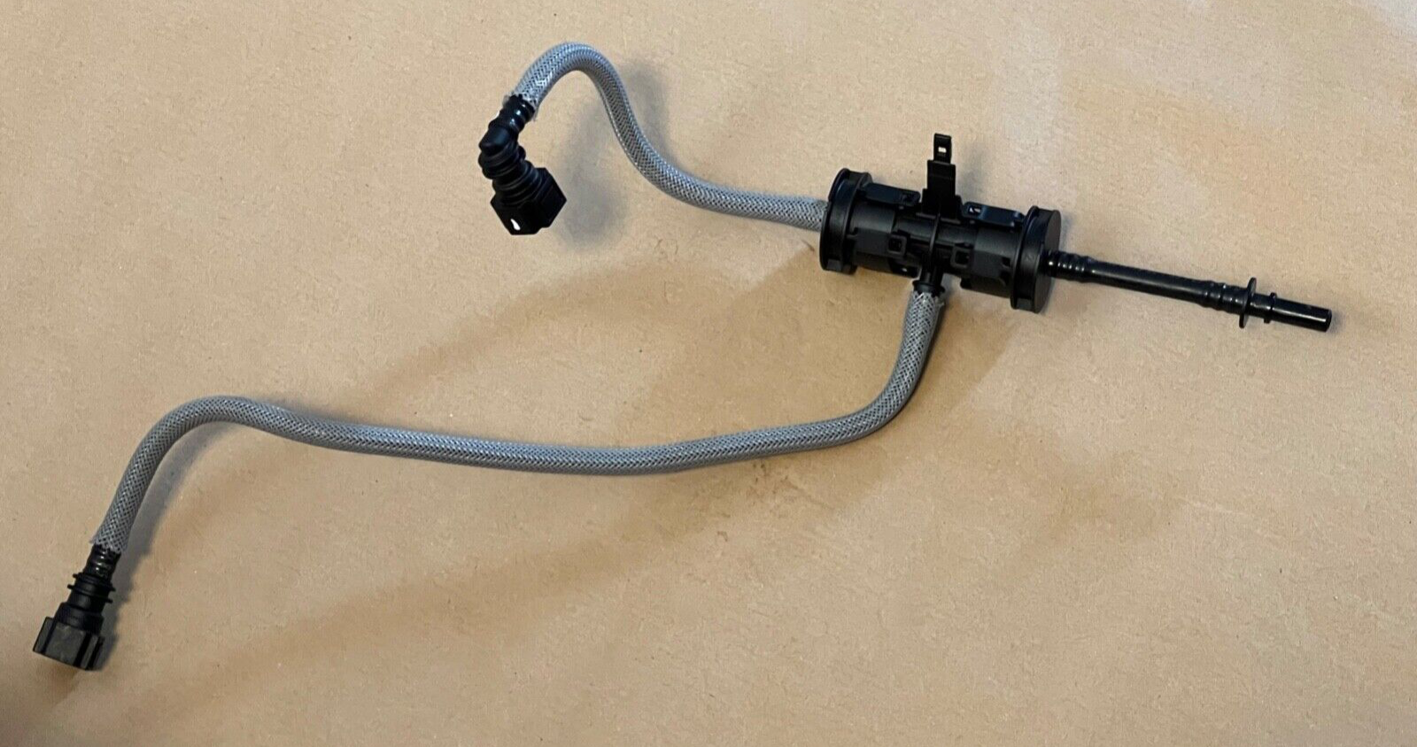 New Genuine Peugeot Citroen 9801720380 Crank Case Breather