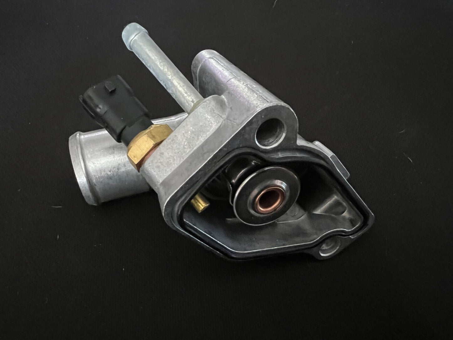 CTH526K Thermostat Housing for SAAB 9-3 Vauxhall Corsa Astra Vectra Zafira 98-10