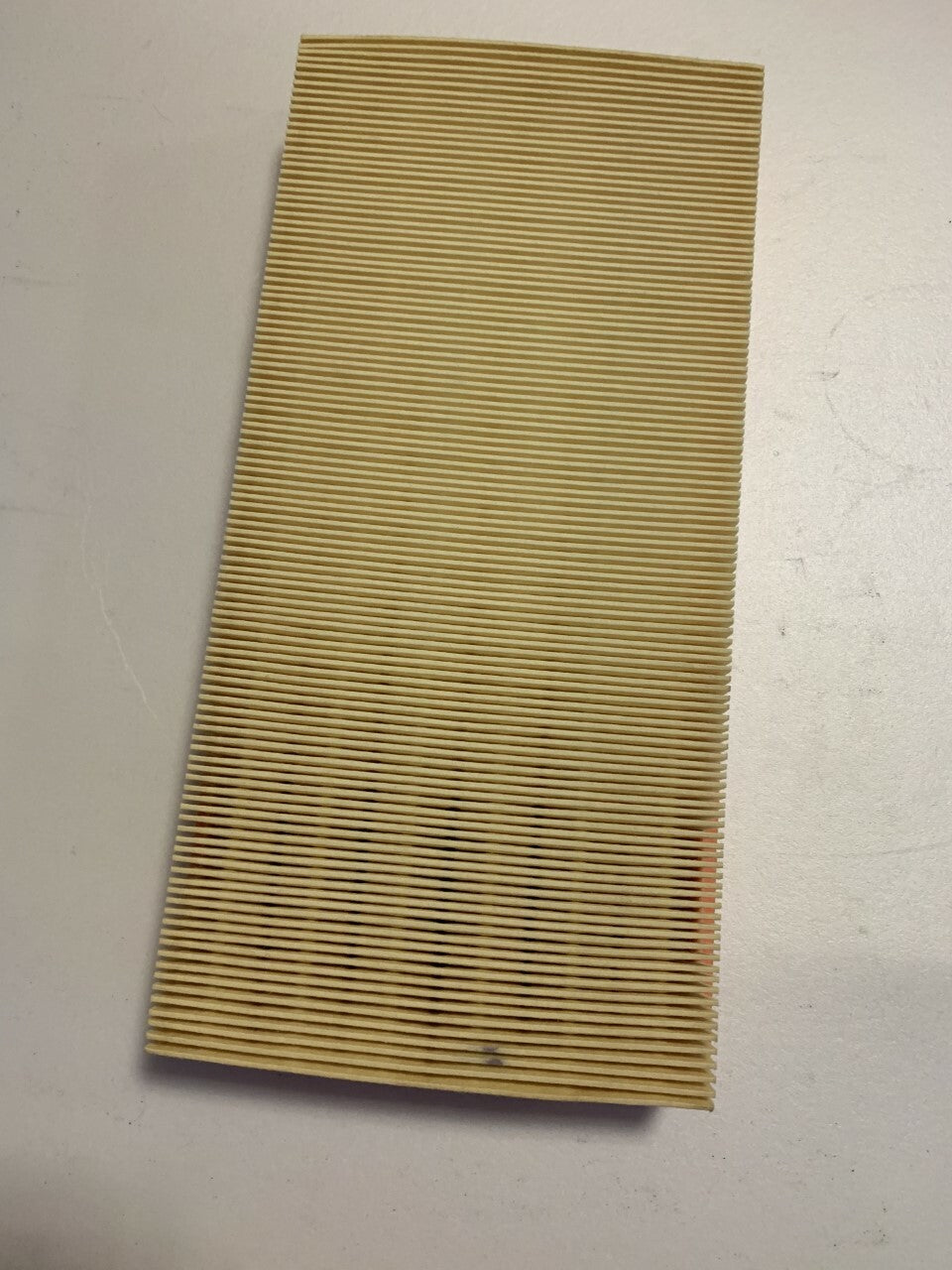 Mitsubishi Carisma Space Runner Volvo S40 Volvo V40 Comline EAF270 Air Filter