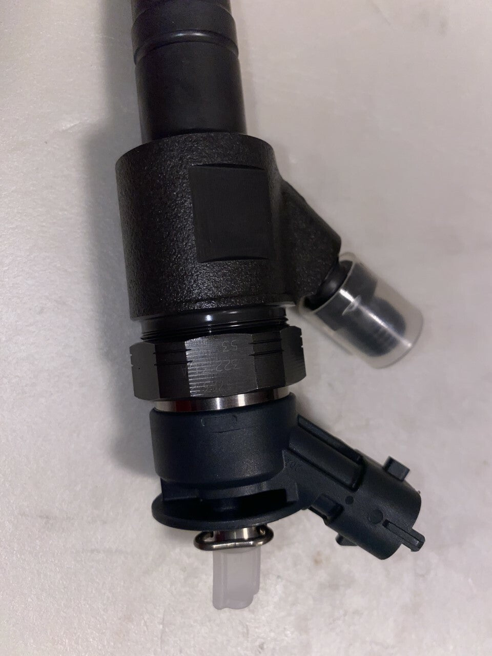 Bosch 0986435233 Diesel Fuel Injector Nozzle fits Ford Focus