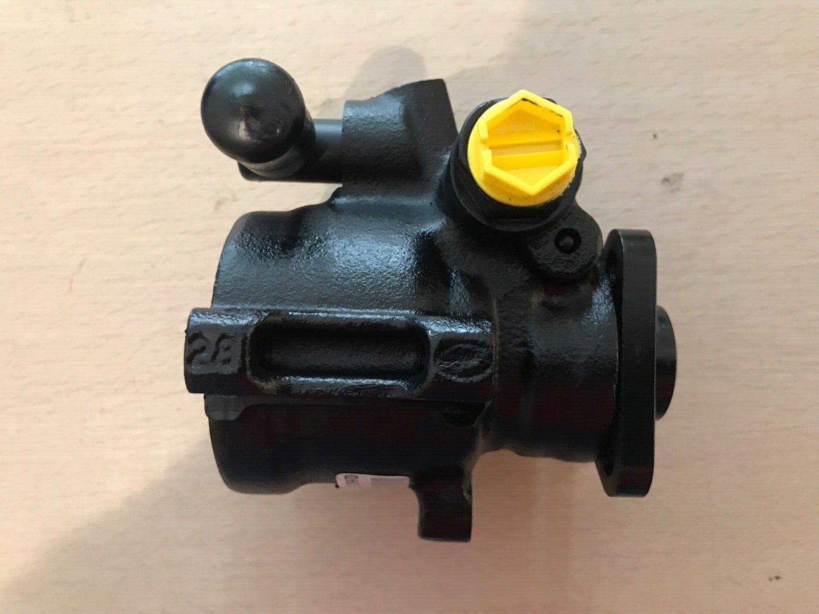 Delco Remy DSP216 Power Steering Pump fits Ford Mondeo MK2