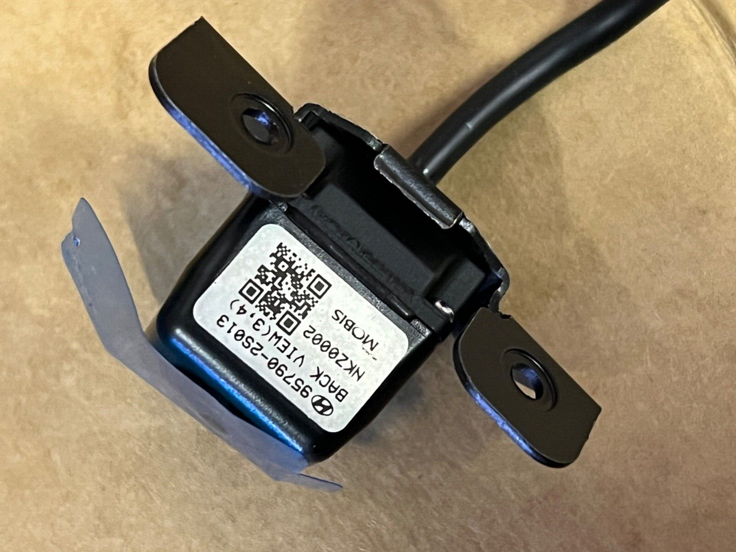 Genuine Hyundai 957902S013FFF Reverse Camera fits Hyundai IX35 LM EL ELH