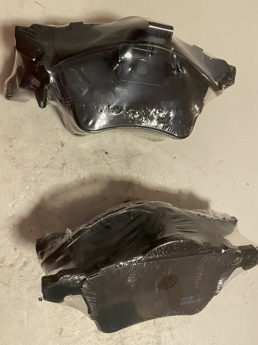 Solid Auto Q104034 front Brake Pad Set