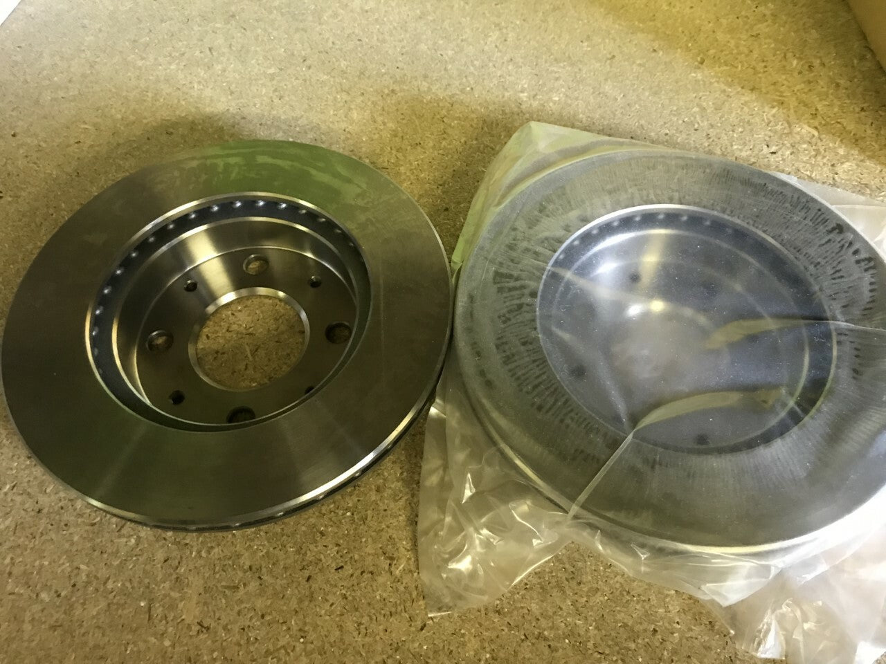 Honda CRX Civic Insight Solid Auto H106005 Front Brake Disc