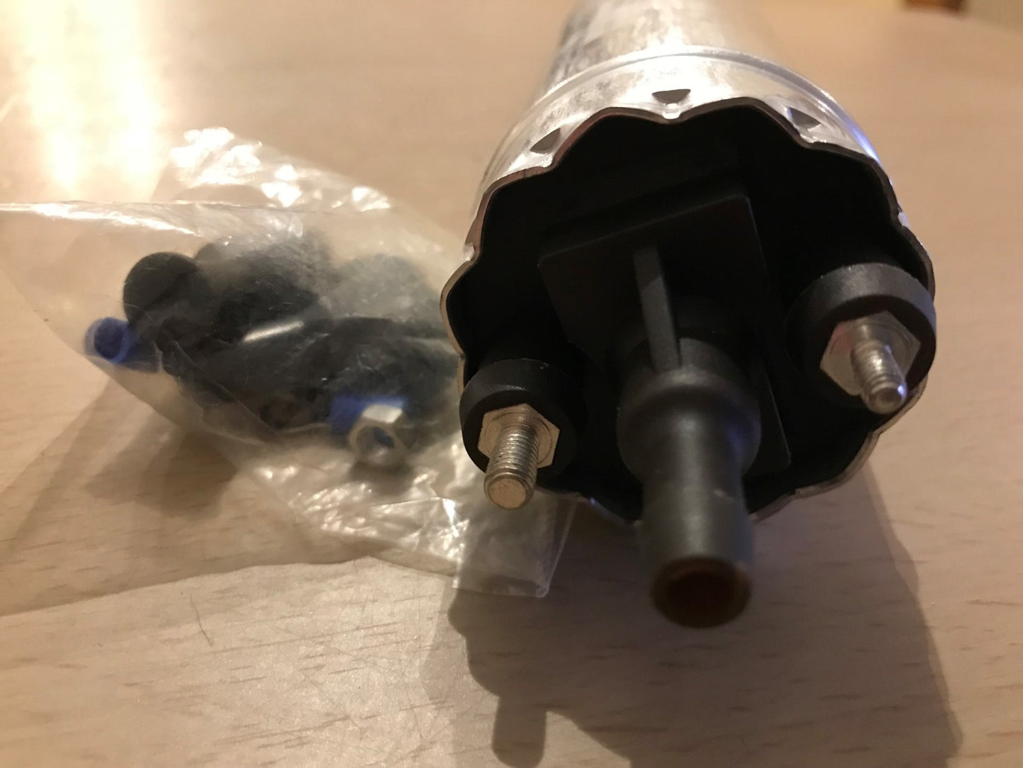 Ele Fuel Pump Espace Kangoo Laguna Master Megane Scenic Grand Vitara 16149190005