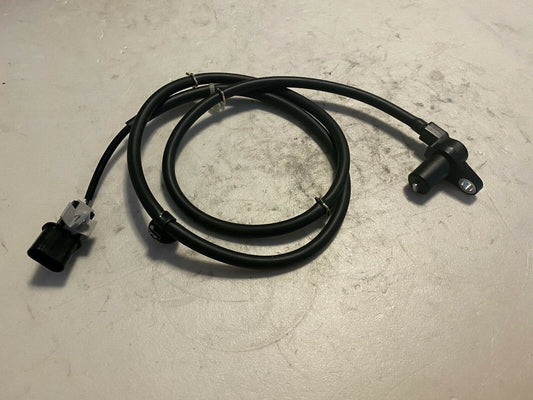 Solid Auto M370032 ABS Wheel Speed Sensor Front Left Near Side fits Mitsubishi