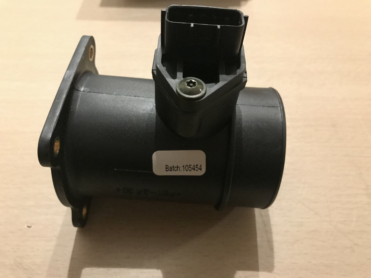 Fuel Parts MAFS153-OE Air Flow Meter MAF fits Nissan