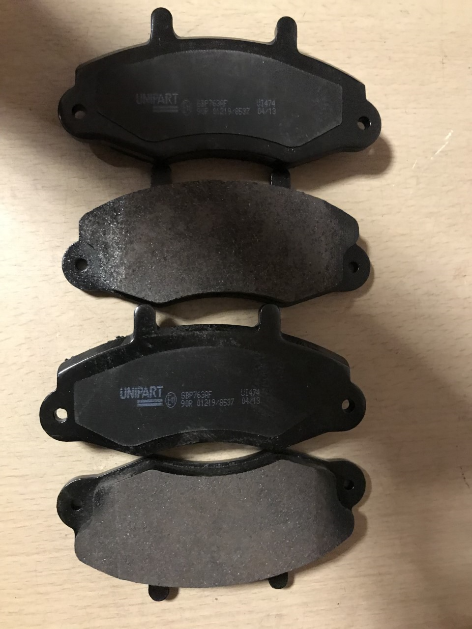 Front Brake Pads Ford Transit 1991-2000 14inch wheels Unipart GBP763AF