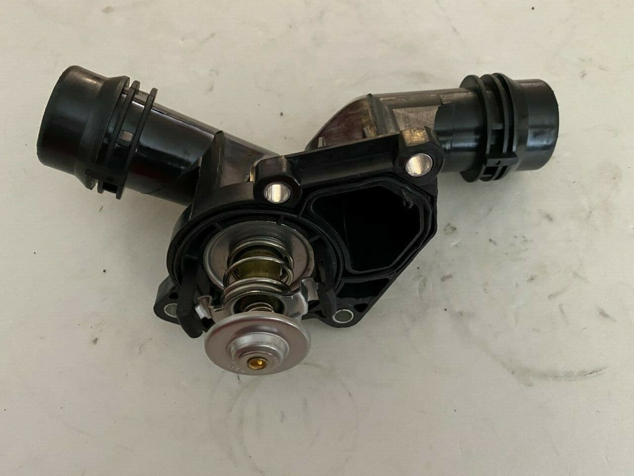 BGA CT5023 TH25085G1 Thermostat Housing fits BMW