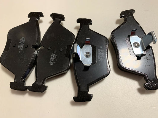 Vaico V20-8100 Brake Pad Set