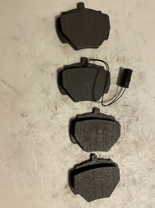 Bosch 0986424267 Rear Brake Pad Set fits Land Rover Range Rover