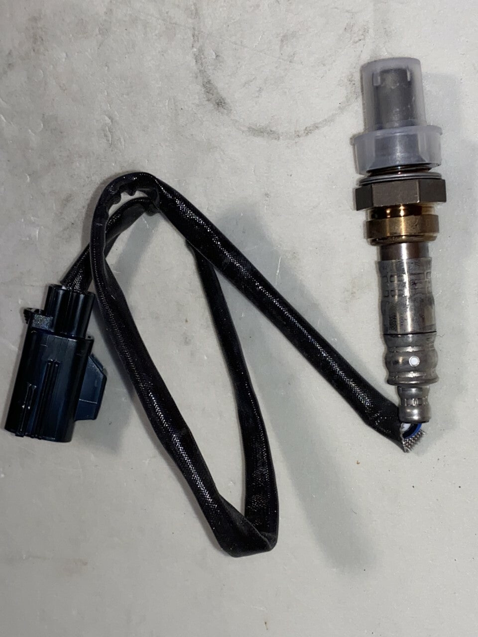 Fuel Parts LB2068 Lambda Oxygen o2 Sensor