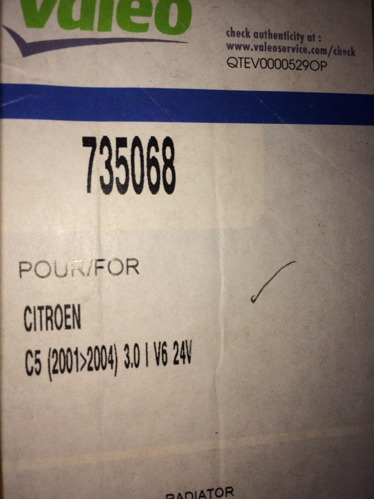 Radiator Citroen C5 01-04 C8 02-09 Peugeot 607 00-16 807 02-09 Valeo 735068