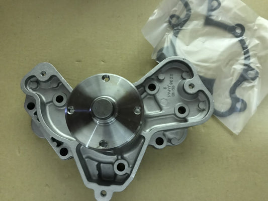 Water Pump with Gasket Mazda 929 3.0 3.0i 87-91 GMB B00DZEL5E8