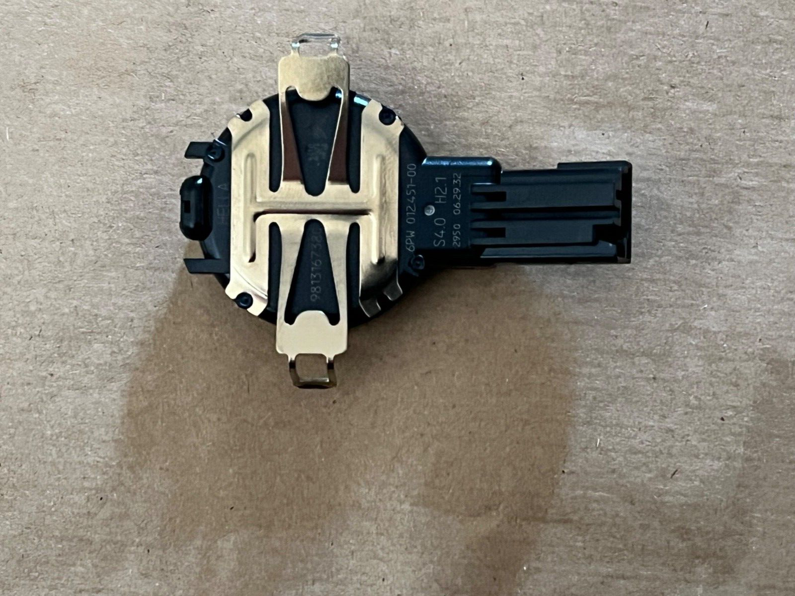 Genuine Peugeot Rain Sensor 1617022480 fit Vauxhall Crossland Grandland Citroen