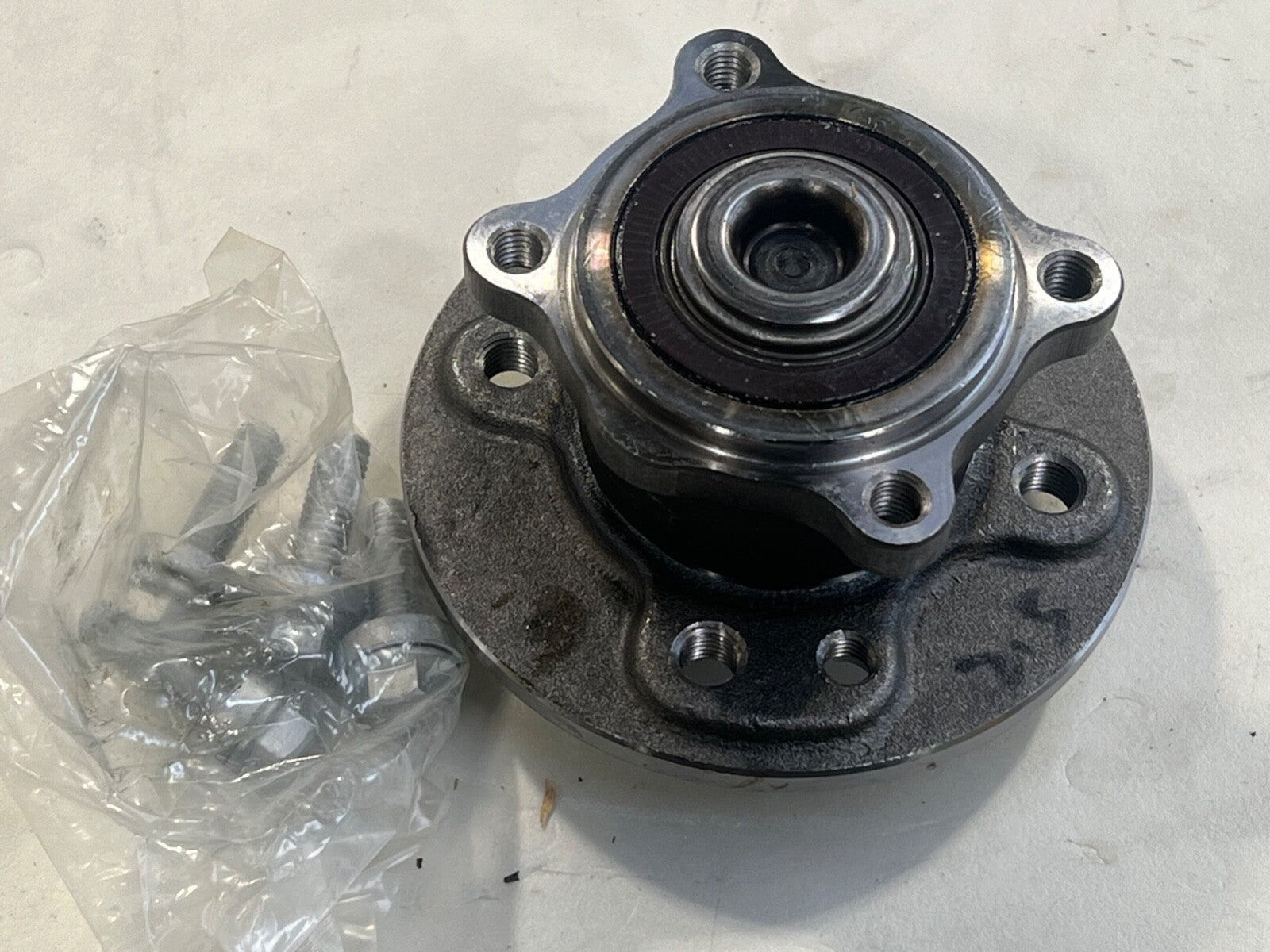 DWB1269 QWB1269 Front Wheel Bearing fits Mini R50 R52 R53