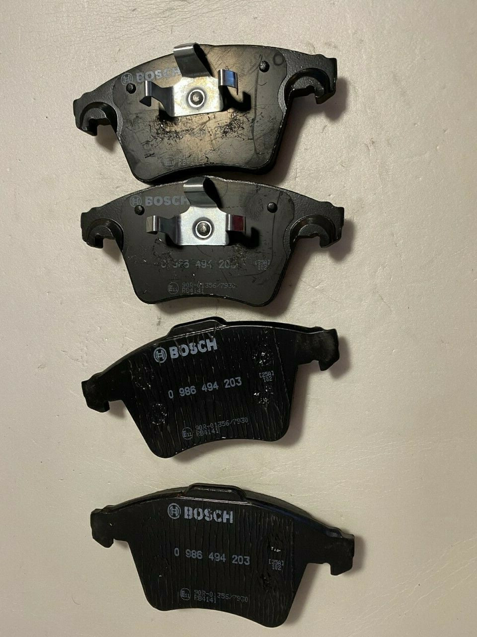 Bosch 0986494203 Front Brake Pad Set