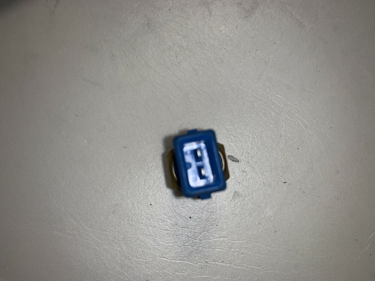 Fuel Parts WS1036 Coolant Temperature Transmitter Sensor 