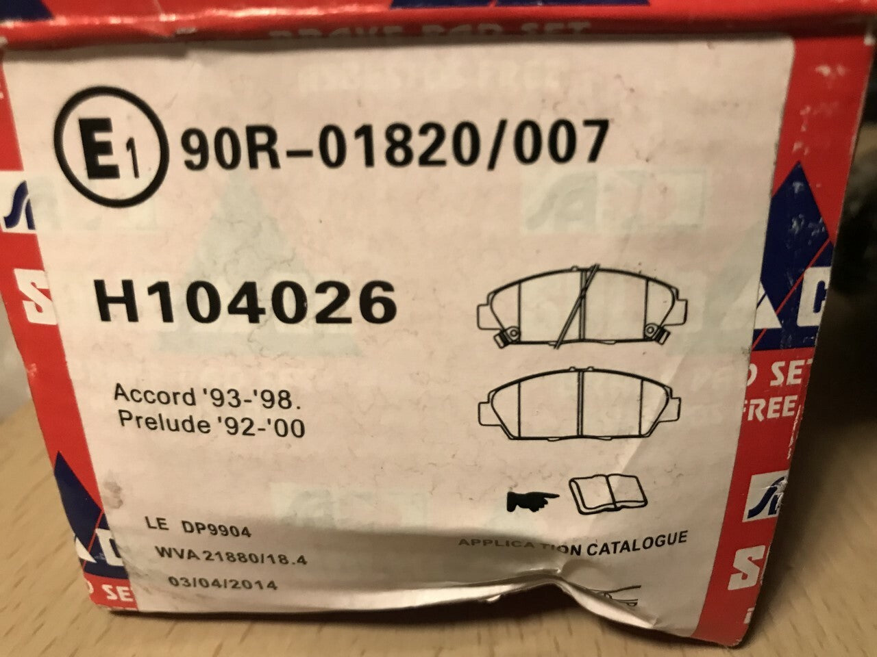 Front Brake Pads Honda Accord 1993-1998 Honda Prelude 1992-2000 SolidAce H104026