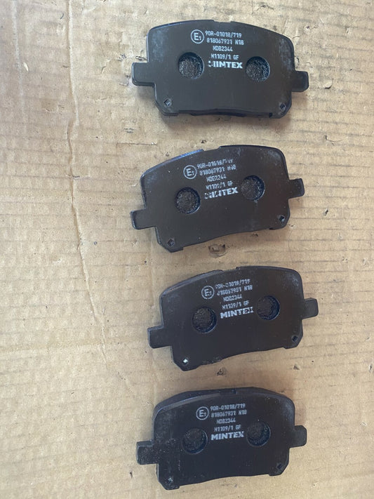 Mintex MDB2344 Front Brake Pad Set fits Toyota