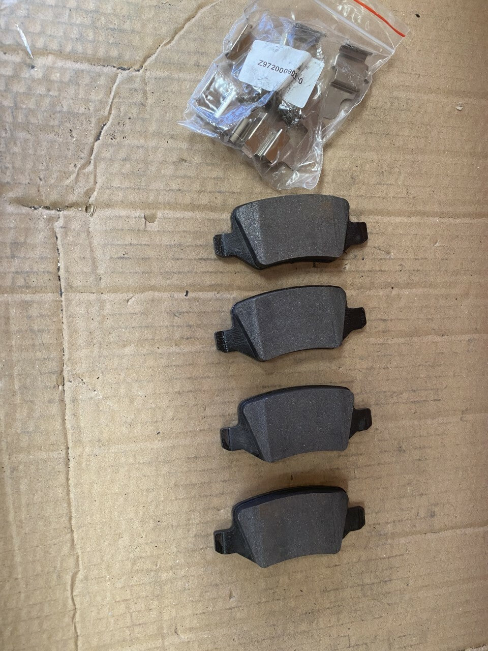 Hella-PAGID T1530 8DB355012-131 Rear Brake Pad Set fits Mercedes